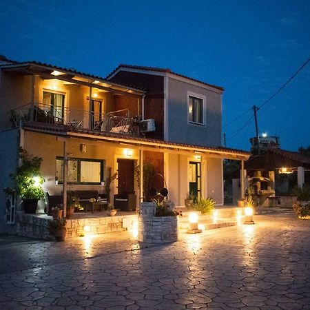 Villeta Nikol Lixouri Dış mekan fotoğraf