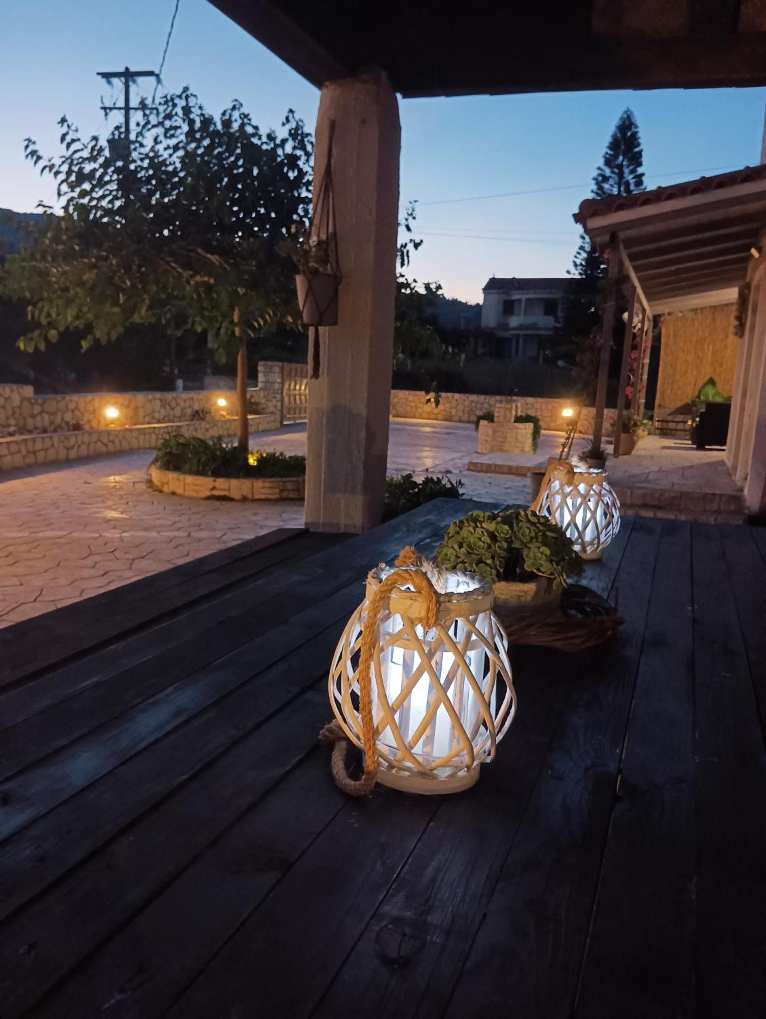 Villeta Nikol Lixouri Dış mekan fotoğraf